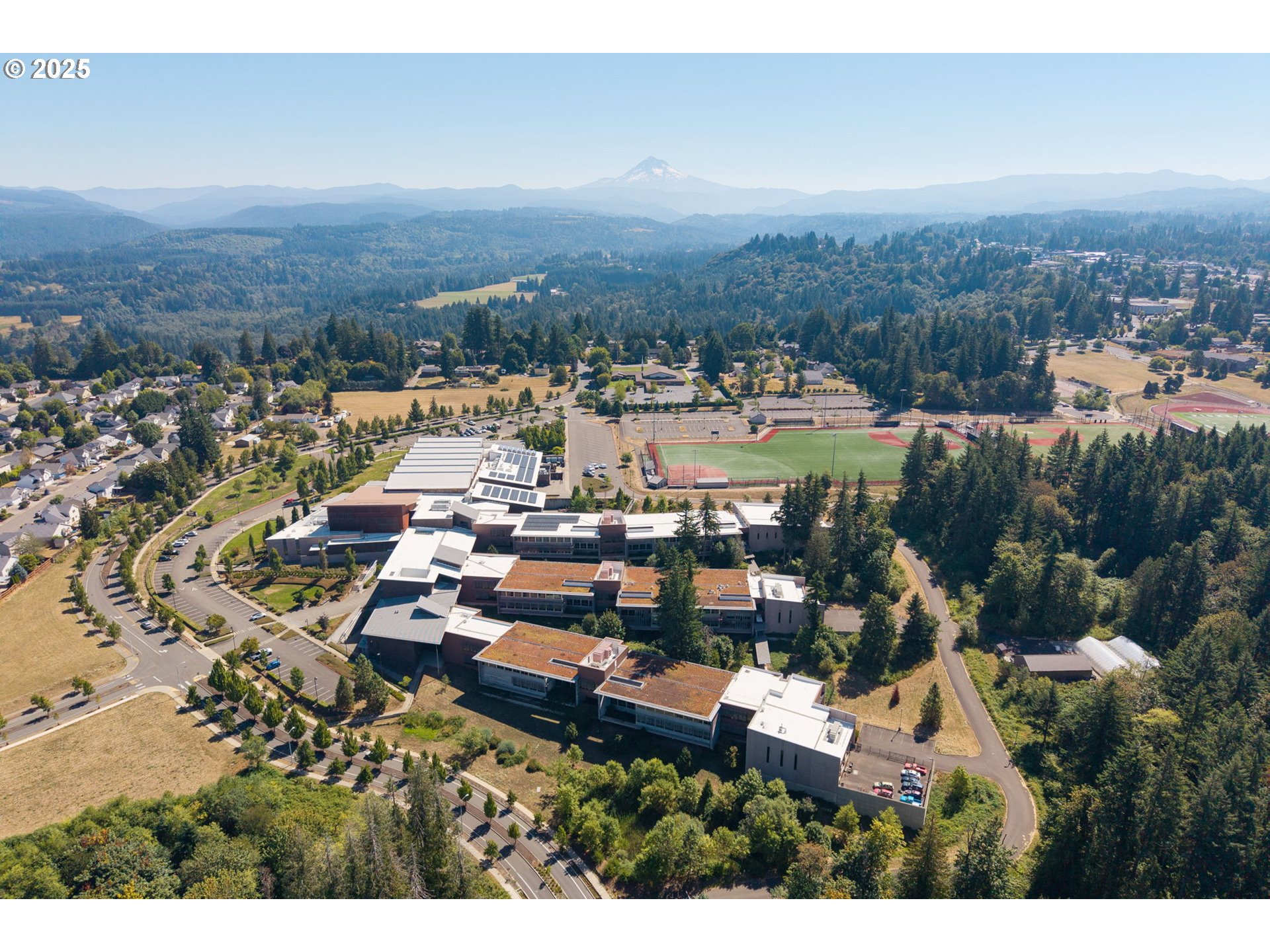 36904 Salmonberry Avenue Sandy, OR 97055 - Photo 38 of 44 a view of a city