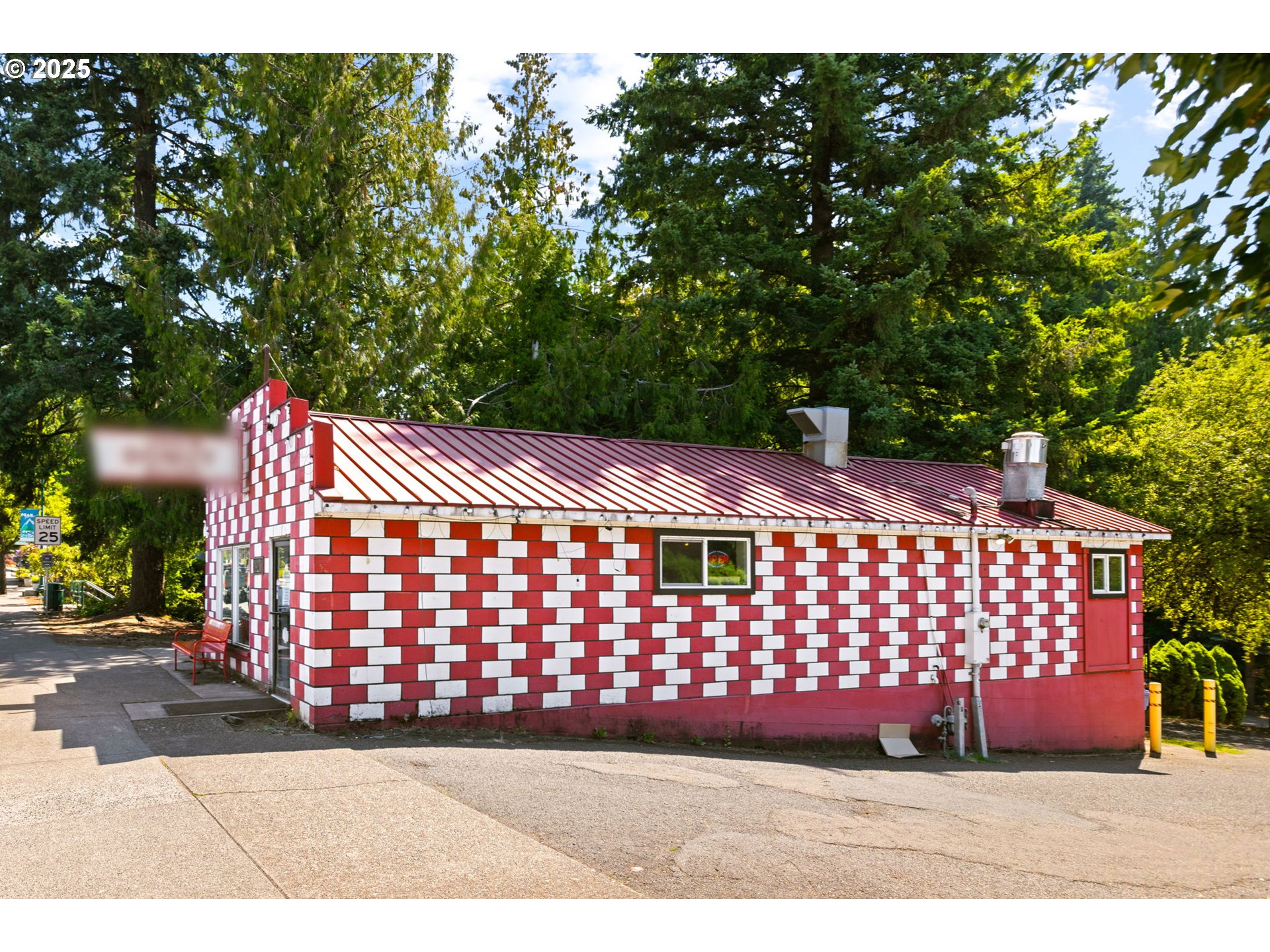 36904 Salmonberry Avenue Sandy, OR 97055 - Photo 43 of 44 a front view of a house