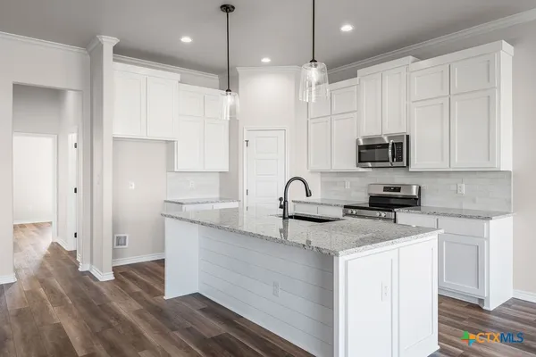 $379,900 | 224 Creek Plum Lane, Temple, TX 76502