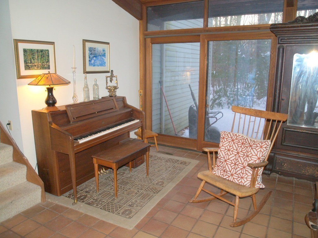 132 Long Ridge Road Carlisle, MA 01741 - Photo 12 of 30 Gallery Image 12