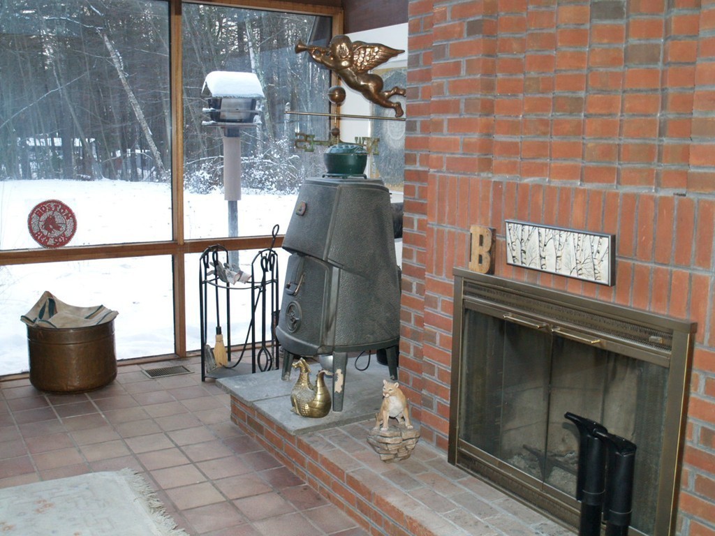 132 Long Ridge Road Carlisle, MA 01741 - Photo 8 of 30 Gallery Image 8