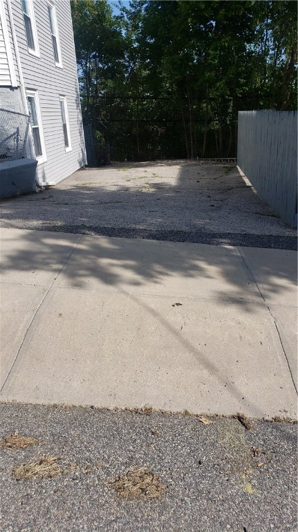 474 Carrington Avenue Woonsocket, RI 02895 - Photo 5 of 35