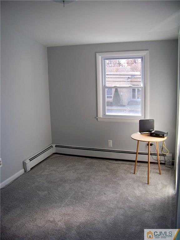 975 Ridgewood Avenue North Brunswick, NJ 08902 - Photo 2 of 22 Gallery Image 2