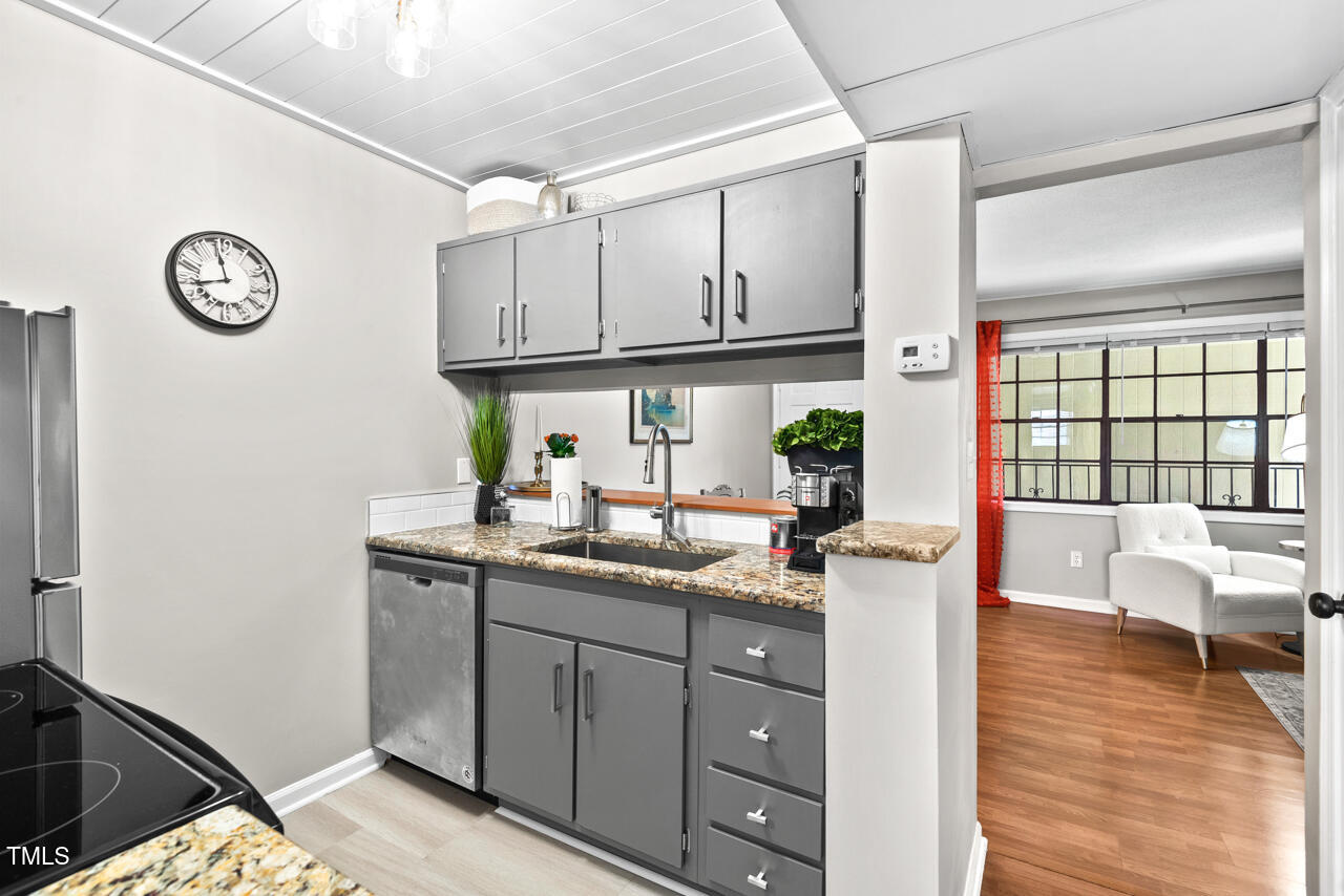 807 West Trinity Avenue, Unit 220 Durham, NC 27701 - Photo 12 of 33 18