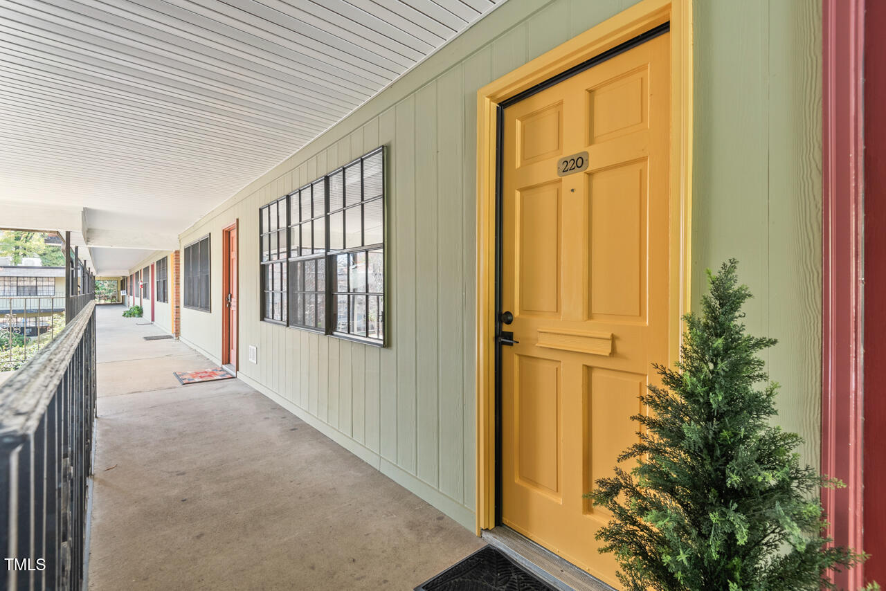 807 West Trinity Avenue, Unit 220 Durham, NC 27701 - Photo 26 of 33 03