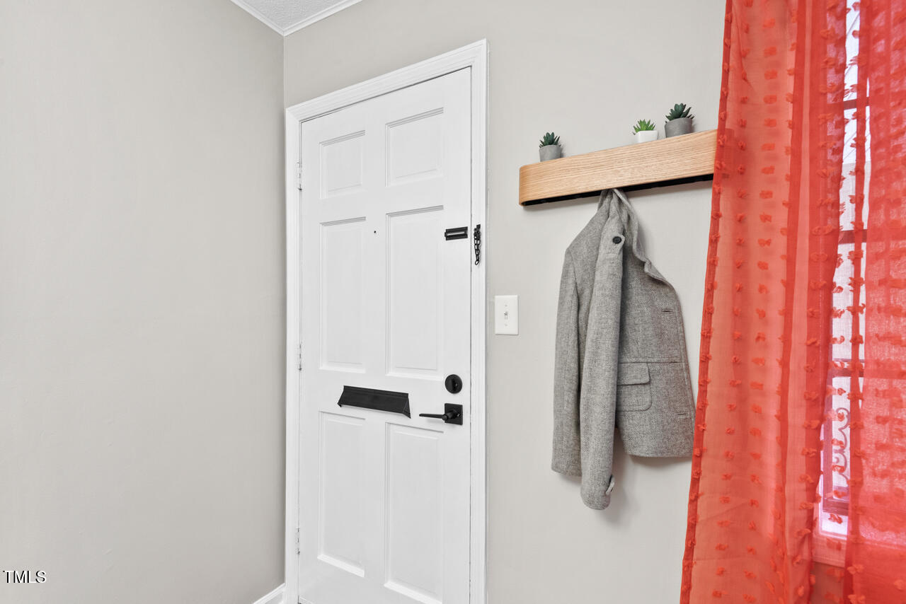 807 West Trinity Avenue, Unit 220 Durham, NC 27701 - Photo 6 of 33 11