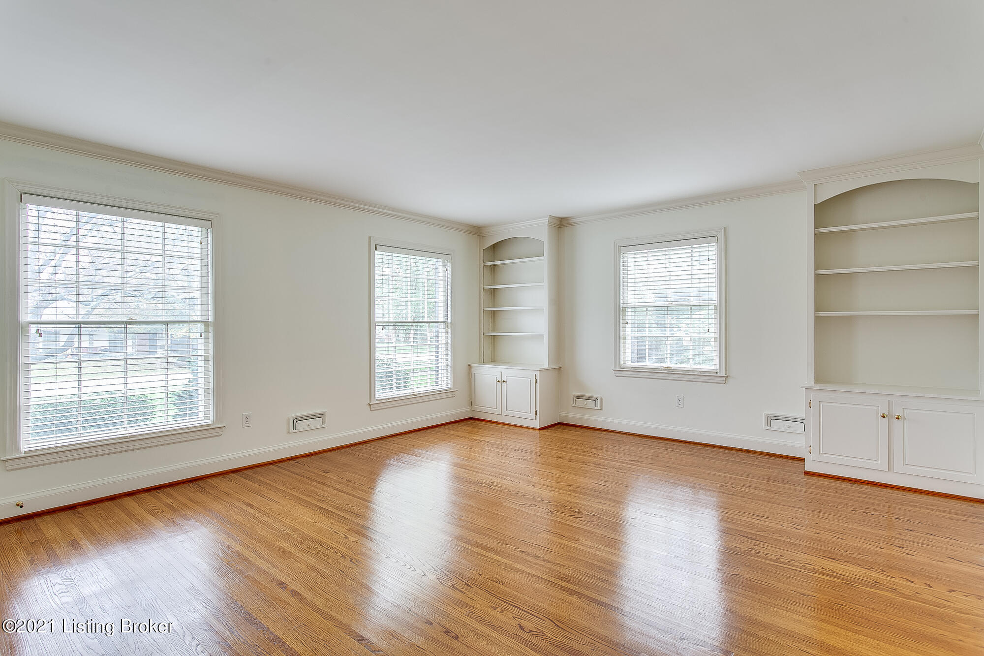 210 Sequoya Road Louisville, KY 40207 - Photo 41 of 68 210 Sequoya Rd-35