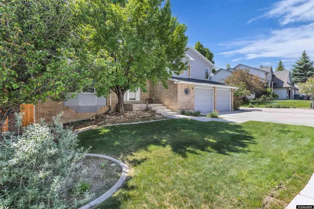 $439,000 | 435 Evans Drive, Green River, WY 82935