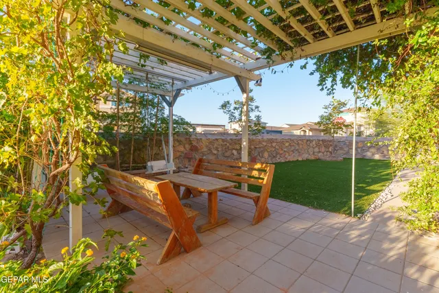 $275,000 | 4561 Mark Aviso, El Paso, TX 79938