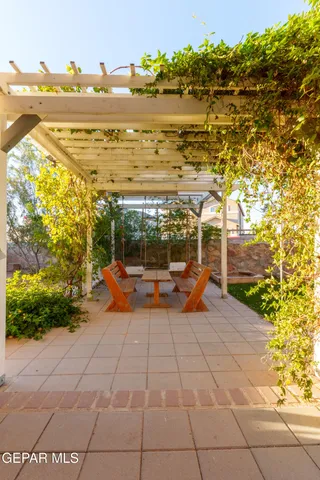 $275,000 | 4561 Mark Aviso, El Paso, TX 79938