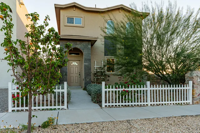 $275,000 | 4561 Mark Aviso, El Paso, TX 79938