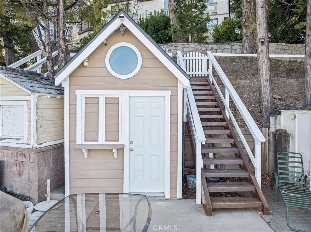337 Single Slip Lake Arrowhead, CA 92352 - Photo 9 of 22 a view of outdoor space and deck
