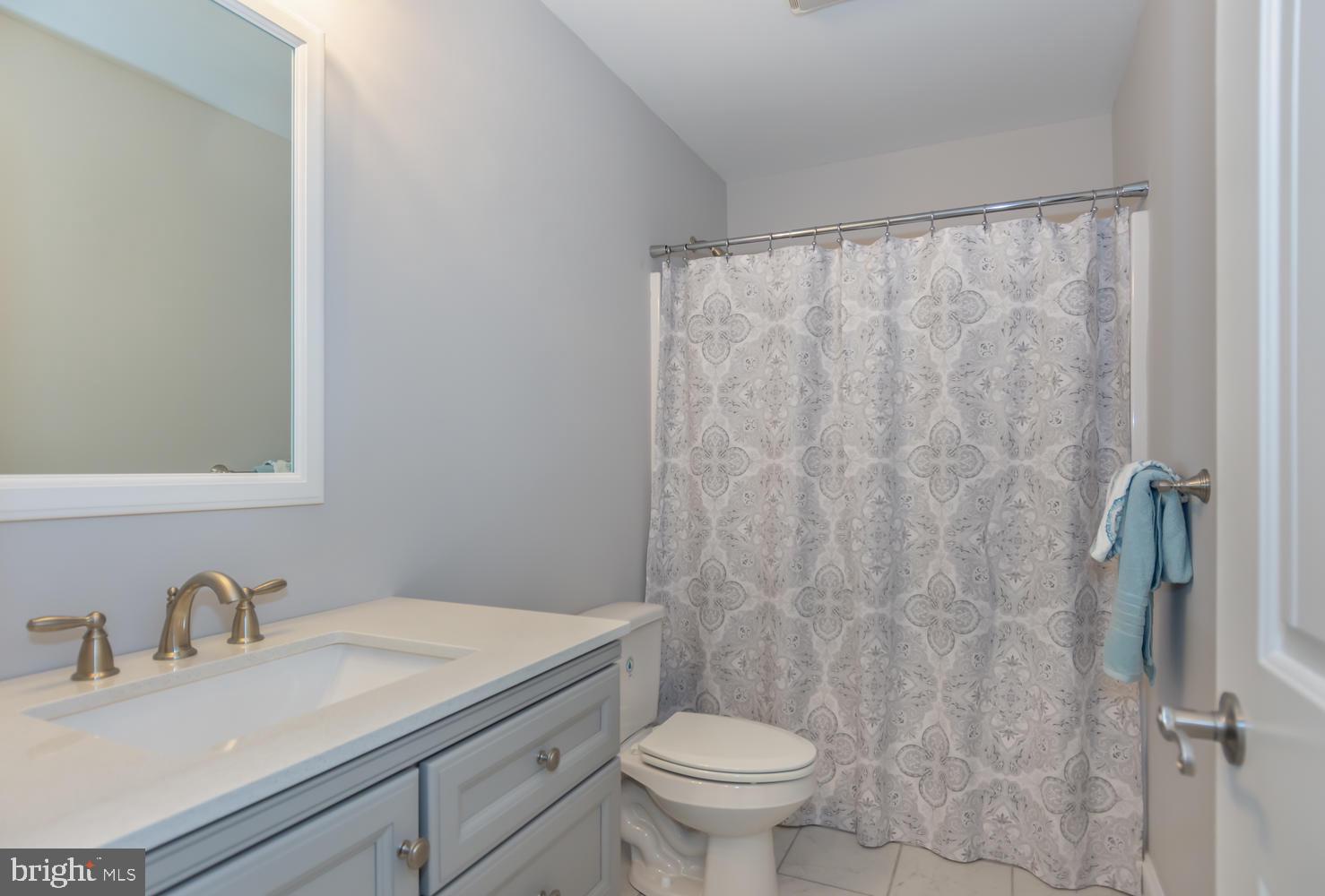 11007 Fair Lane Ridgely, MD 21660 - Photo 24 of 37 Full Upstairs Bath