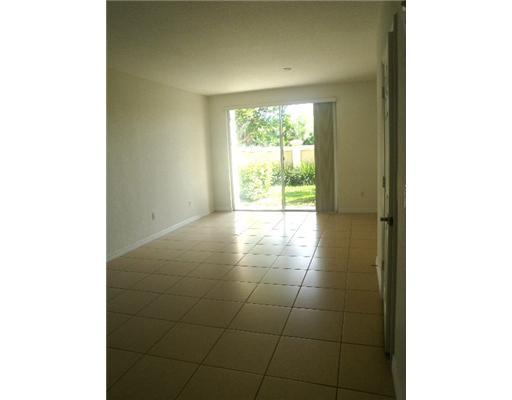 3730 Oleander Terrace, Unit 74 Riviera Beach, FL 33404 - Photo 4 of 10 Additional Photo