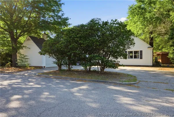 $299,000 | 2303 North Barker Street, Lumberton, NC 28358