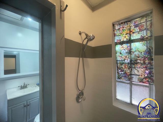 1700 Southwest Buchanan Street Topeka, KS 66604 - Photo 15 of 28 Walk-in shower