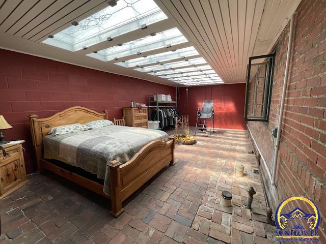 1700 Southwest Buchanan Street Topeka, KS 66604 - Photo 20 of 28 Sunroom