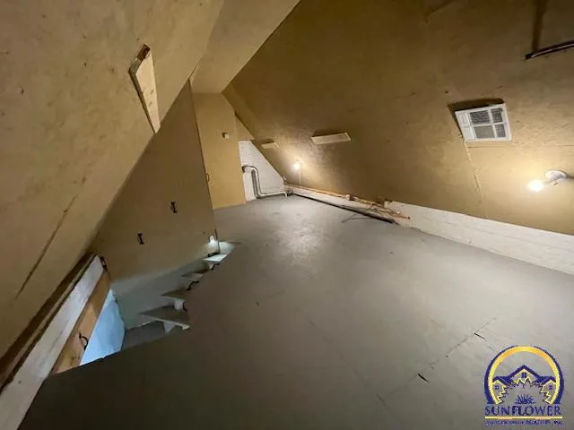 $129,900 | 1700 Southwest Buchanan Street, Topeka, KS 66604