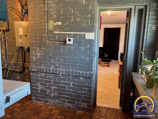 $129,900 | 1700 Southwest Buchanan Street, Topeka, KS 66604