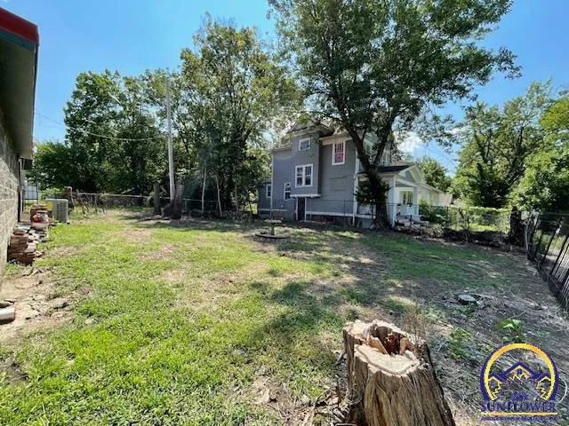 $129,900 | 1700 Southwest Buchanan Street, Topeka, KS 66604