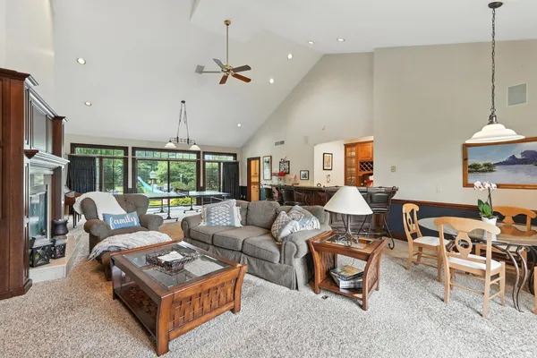 $1,485,000 | 2341 South Paxton Drive, Warsaw, IN 46580