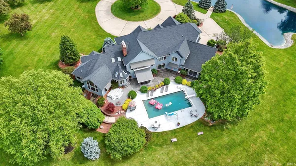 $1,485,000 | 2341 South Paxton Drive, Warsaw, IN 46580
