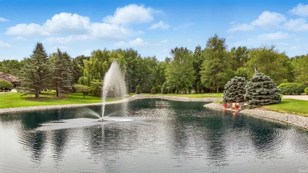 $1,485,000 | 2341 South Paxton Drive, Warsaw, IN 46580