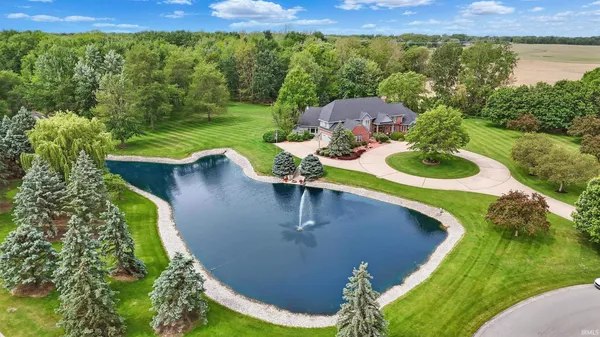 $1,485,000 | 2341 South Paxton Drive, Warsaw, IN 46580