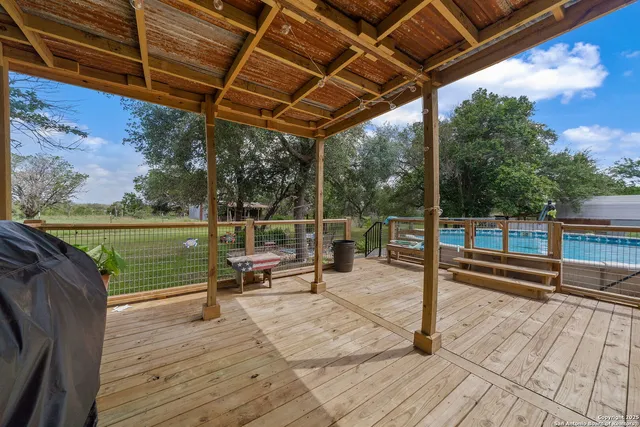 a view of sitting area with lake view