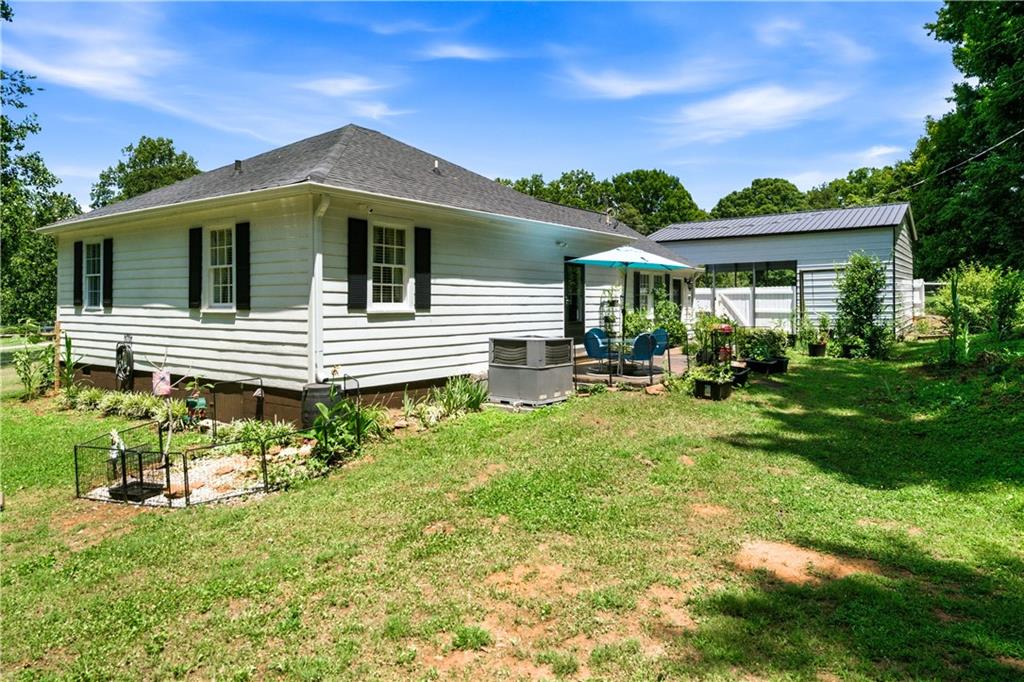 1042 Carl Bramlett Road Winder, GA 30680 - Photo 28 of 42
