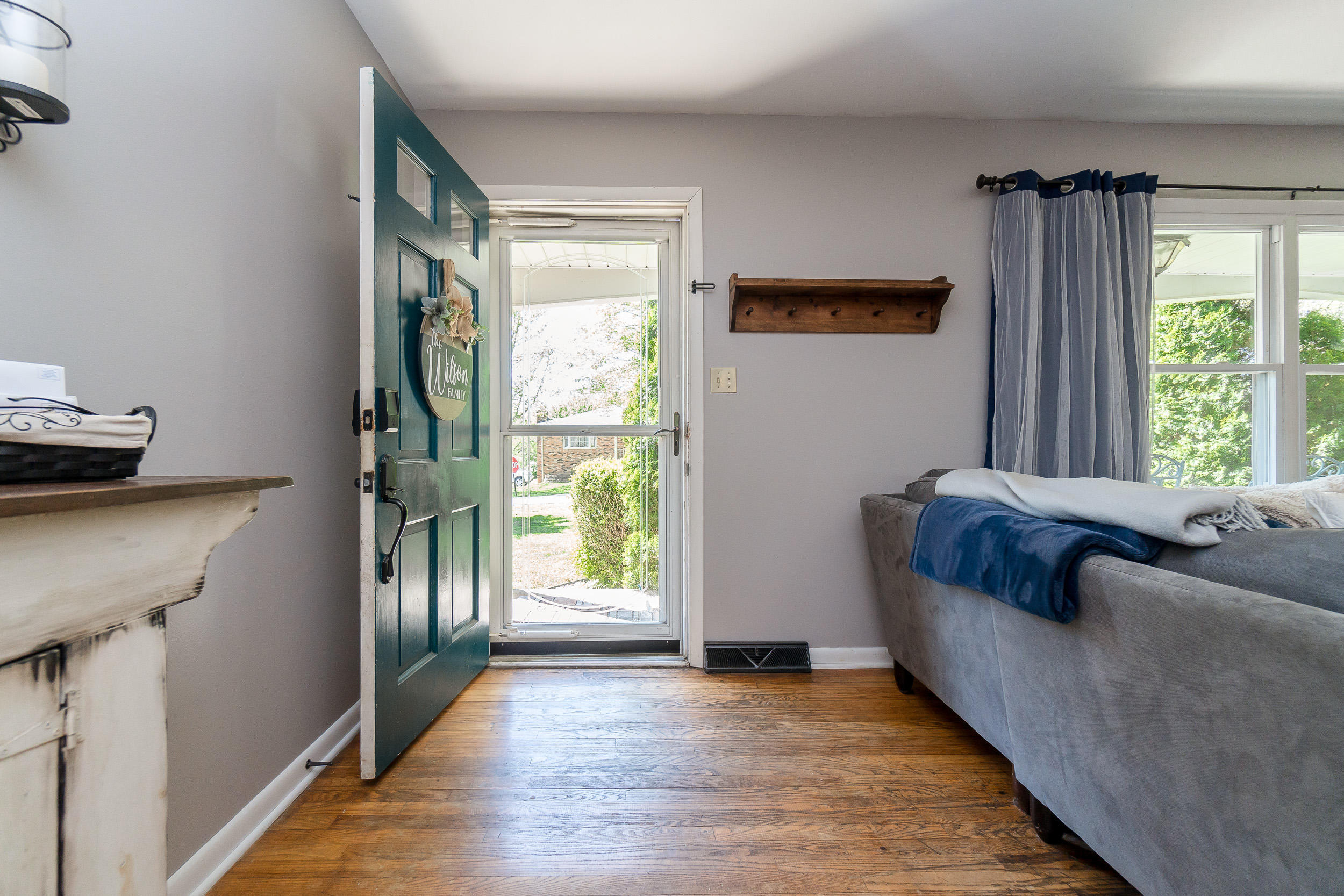 116 Allen St-15