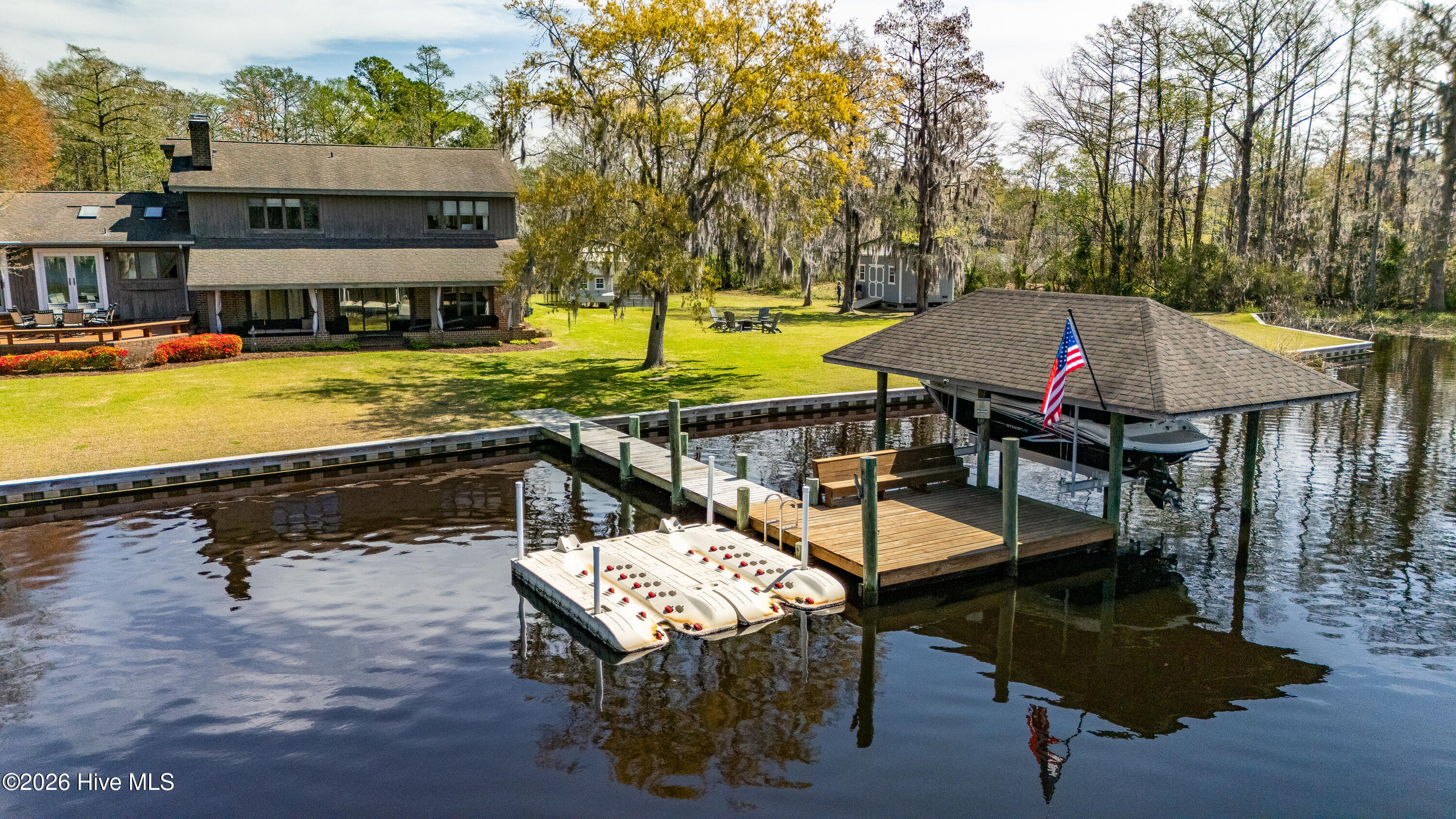 175 Gus Lane New Bern, NC 28562 - Photo 43 of 52 Chill Photo Aerials-55