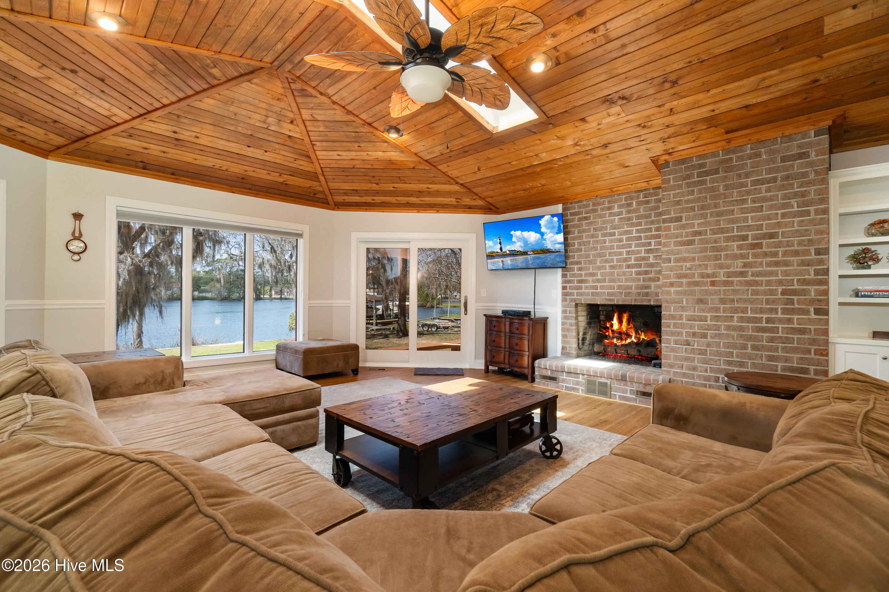 175 Gus Lane New Bern, NC 28562 - Photo 5 of 52 RT. Chill Photo -17