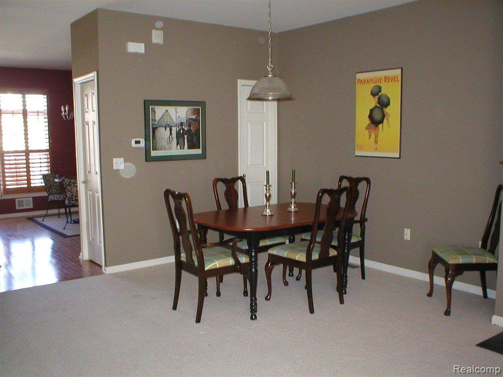 702 Cherry Orchard Road, Unit 158 Canton, MI 48188 - Photo 5 of 19 Dining Room.JPG