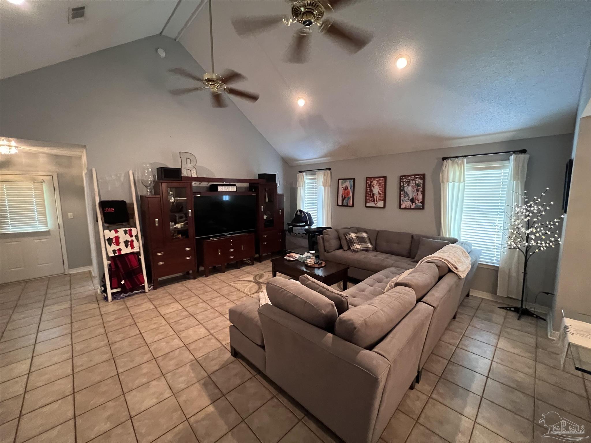 6361 Garrett Road Walnut Hill, FL 32568 - Photo 2 of 31 Gallery Image 2