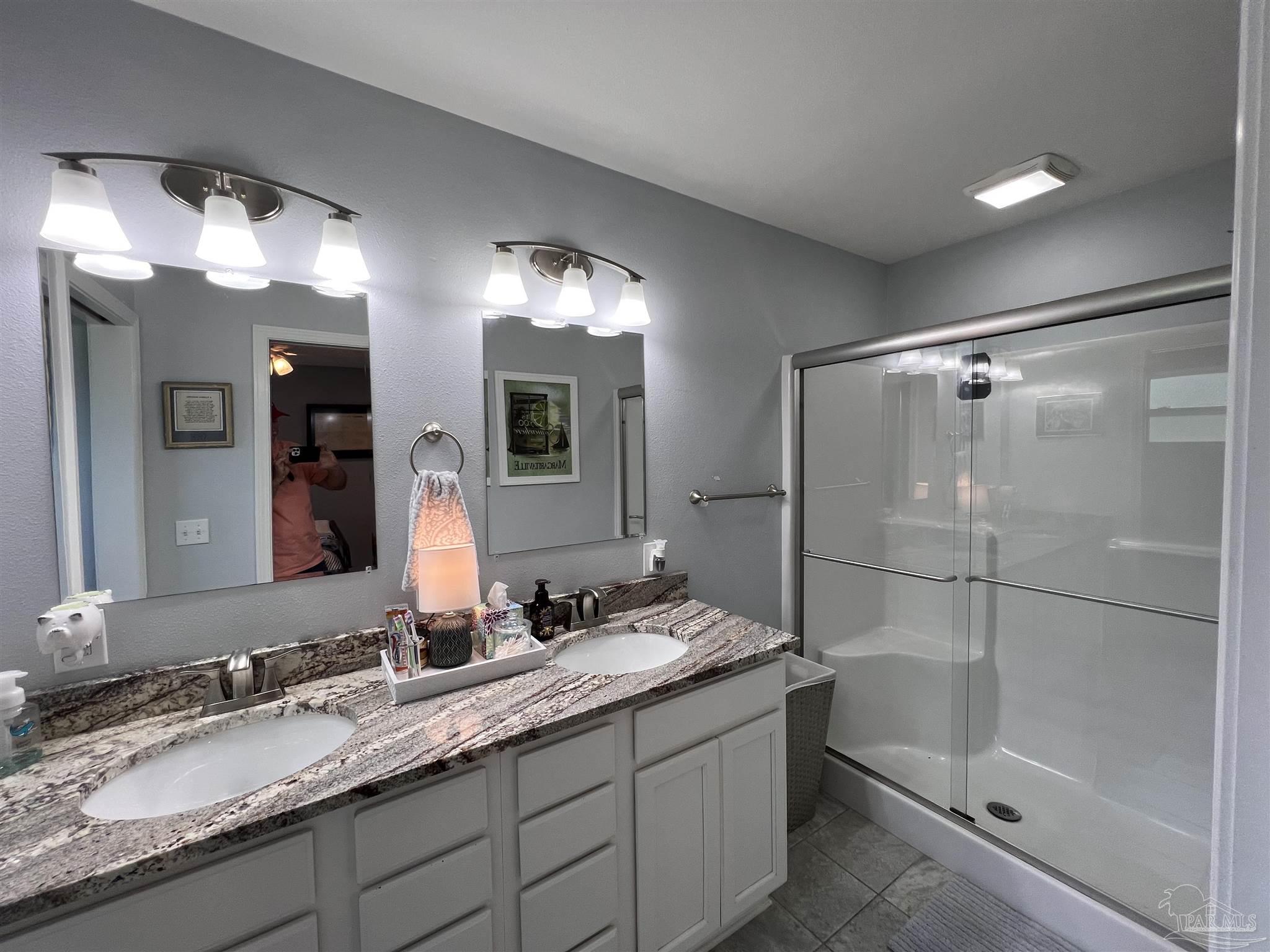 6361 Garrett Road Walnut Hill, FL 32568 - Photo 10 of 31 Gallery Image 10