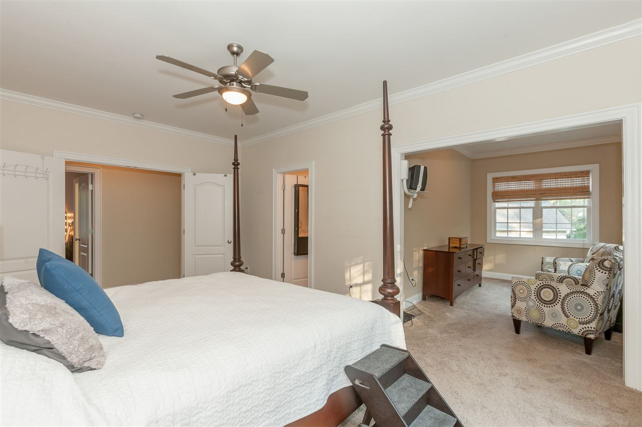 4315 Oakthorne Way Raleigh, NC 27613 - Photo 11 of 15 Photo 11