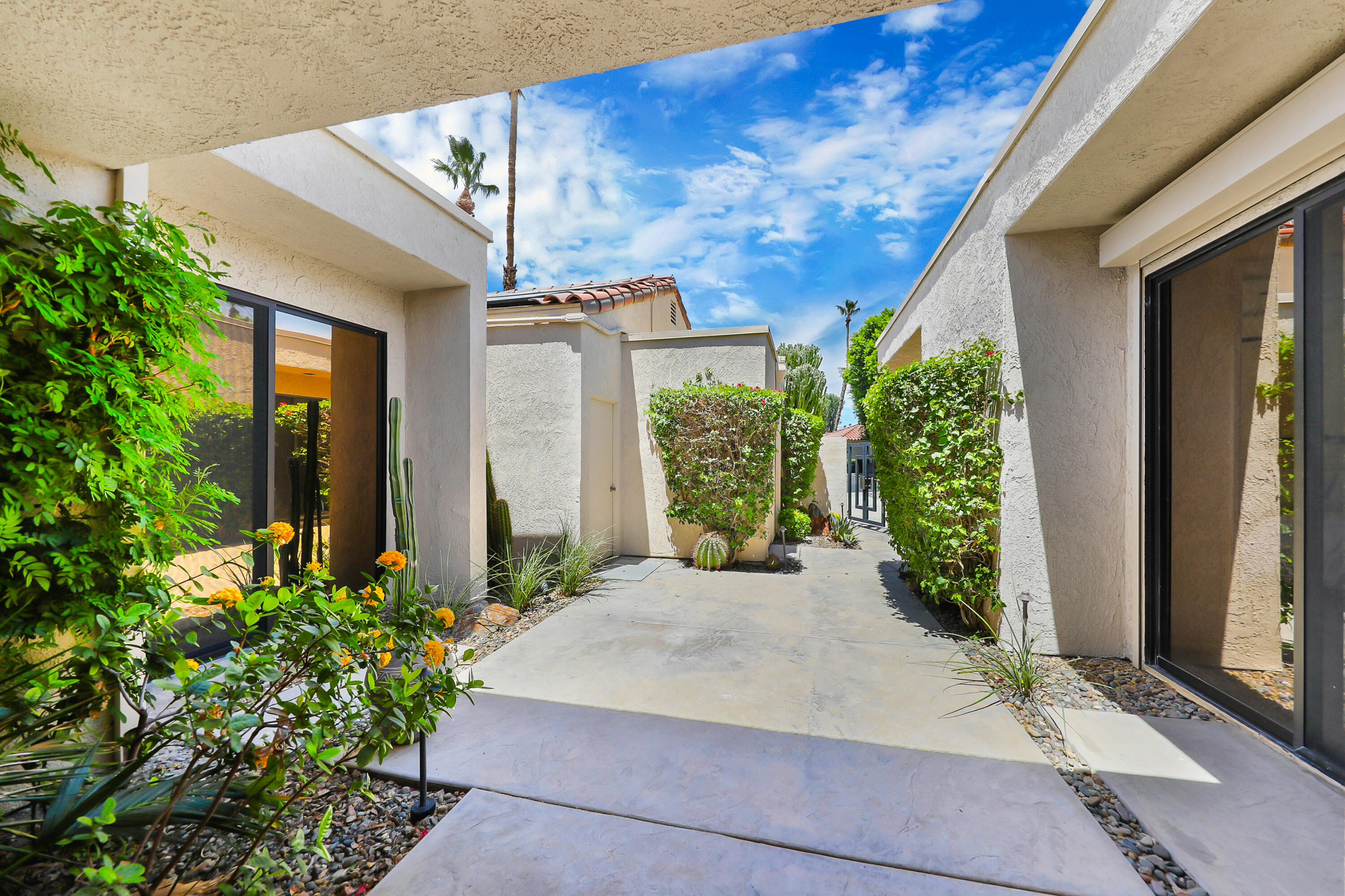 829 Inverness Drive Rancho Mirage, CA 92270 - Photo 37 of 53 Inverness829rs#2