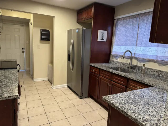 $499,900 | 356 Taft Avenue, Bridgeport, CT 06604