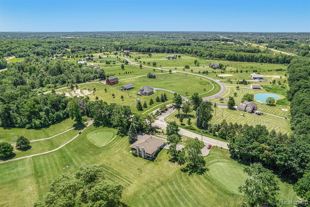 605 Golf Road Lapeer, MI 48446 - Photo 12 of 13