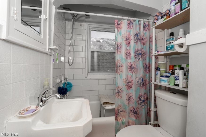 1035 Berwin Street Akron, OH 44310 - Photo 6 of 22 Gallery Image 6