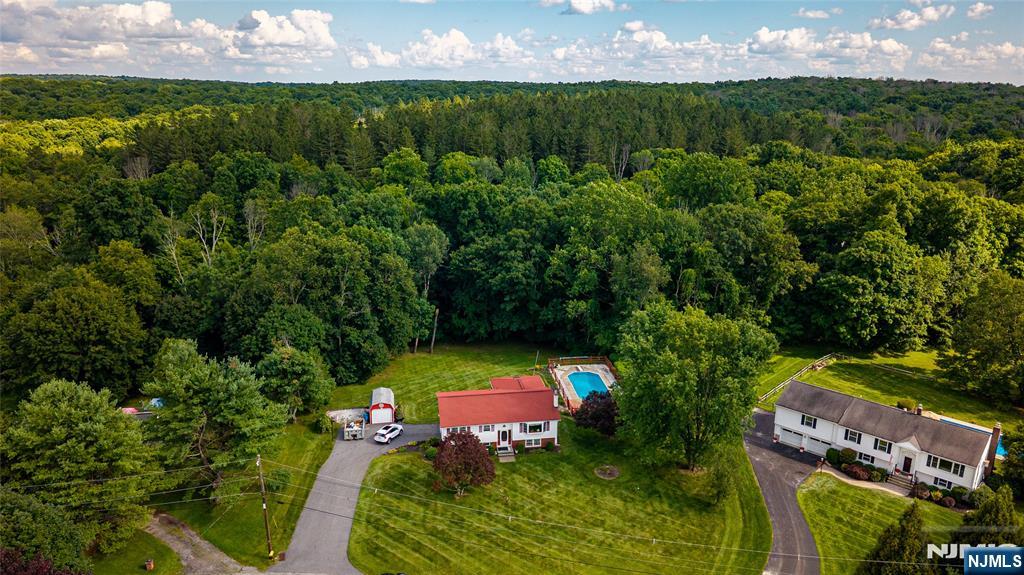 3 Sawmill Road Vernon, NJ 07460 - Photo 4 of 38 Gallery Image 4