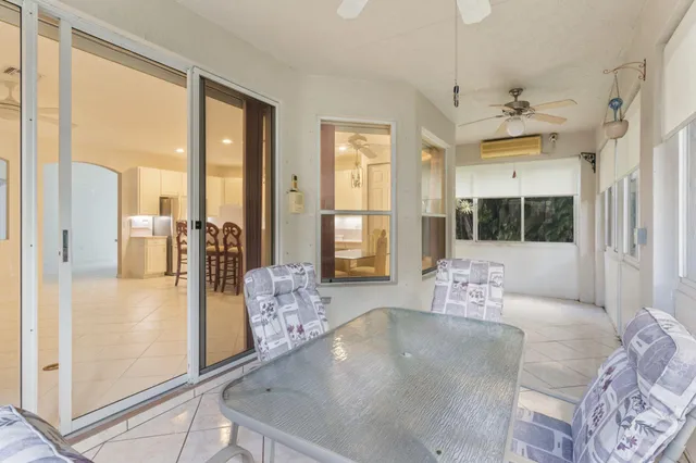 $290,000 | 6677 Southport Drive, Boynton Beach, FL 33472