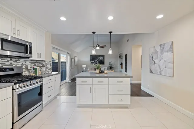 $1,150,000 | 26029 Tourelle Place, Valencia, CA 91355