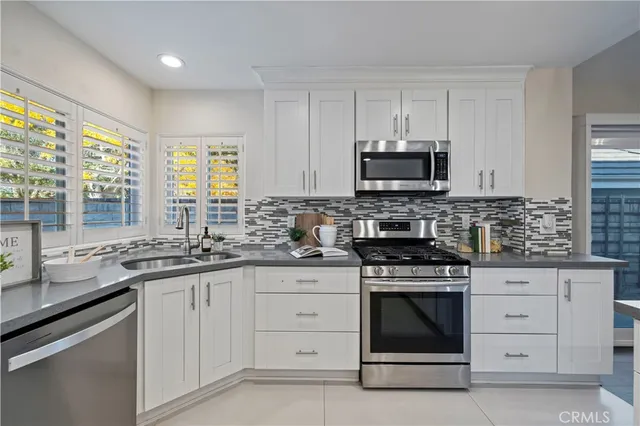 $1,150,000 | 26029 Tourelle Place, Valencia, CA 91355