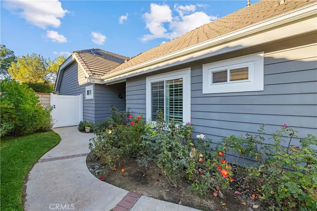$1,150,000 | 26029 Tourelle Place, Valencia, CA 91355