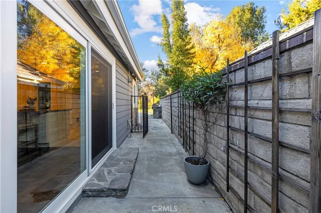 $1,150,000 | 26029 Tourelle Place, Valencia, CA 91355