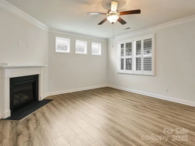 $470,000 | 527 Summerfield Place, Flat Rock, NC 28731