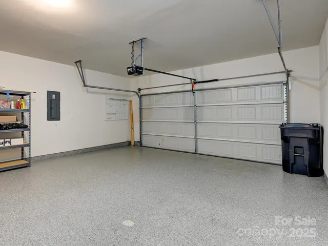 $470,000 | 527 Summerfield Place, Flat Rock, NC 28731