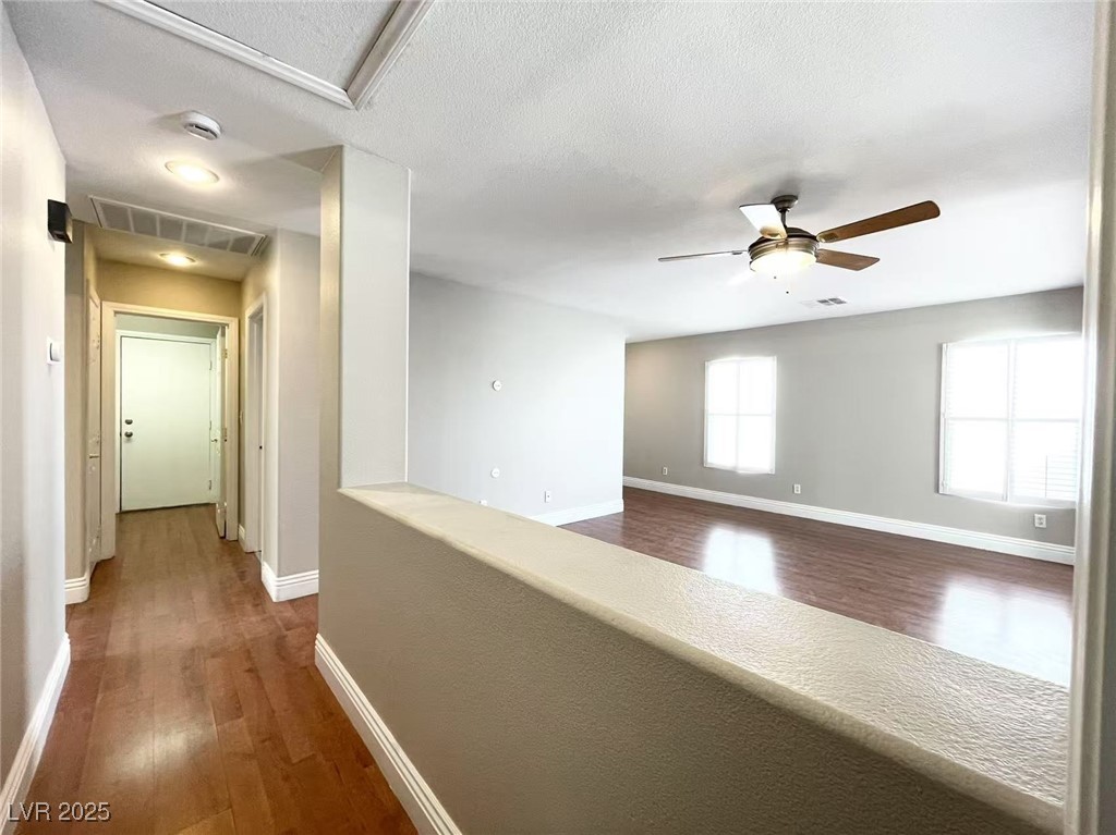 605 Backbone Mountain Drive Henderson, NV 89012 - Photo 4 of 20